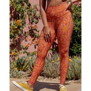 ⭐Real Me High Waisted Legging⭐